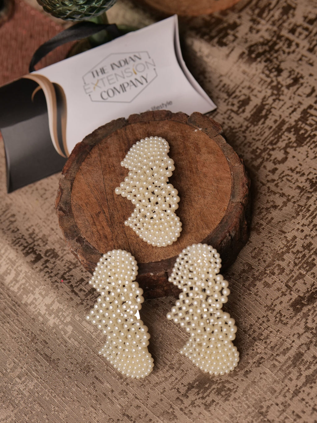 All Hearts For You Pearl Pins