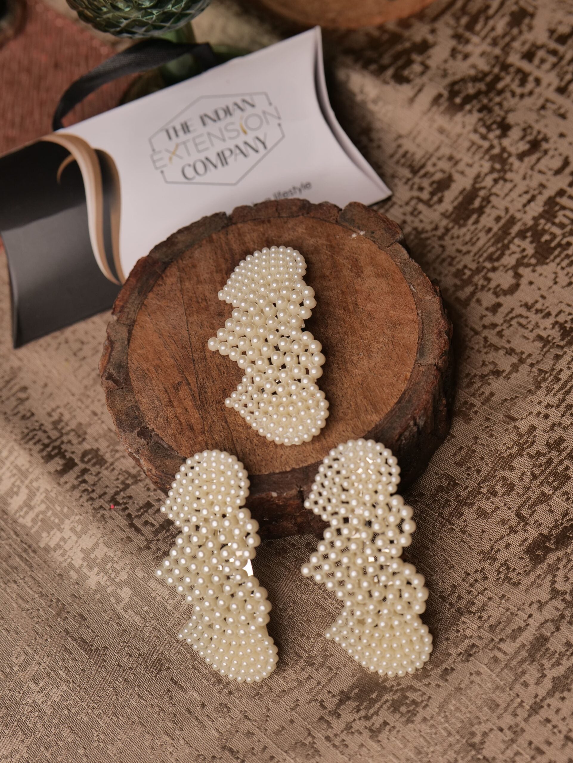 All Hearts For You Pearl Pins