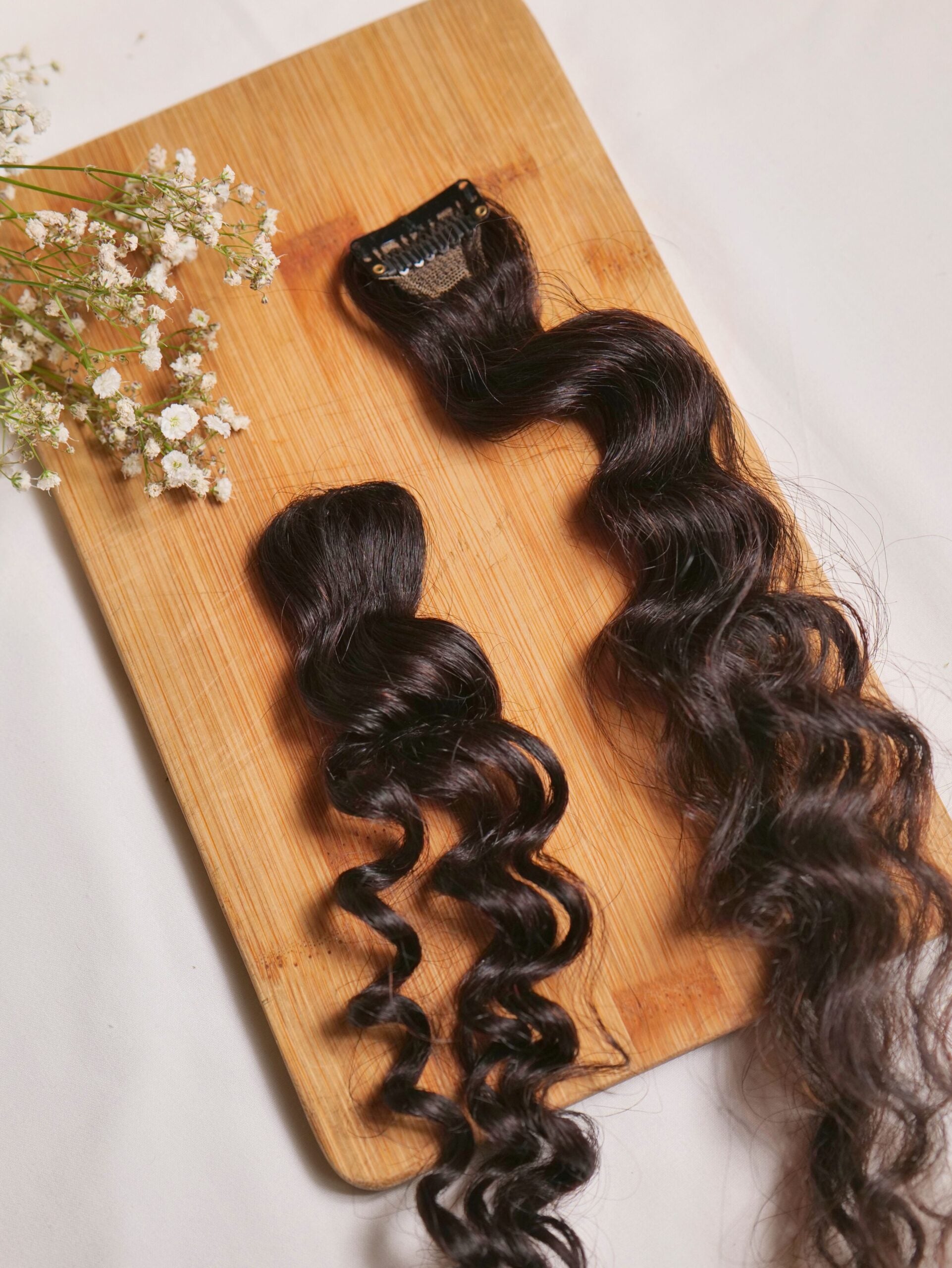 Curly Strands (Black)