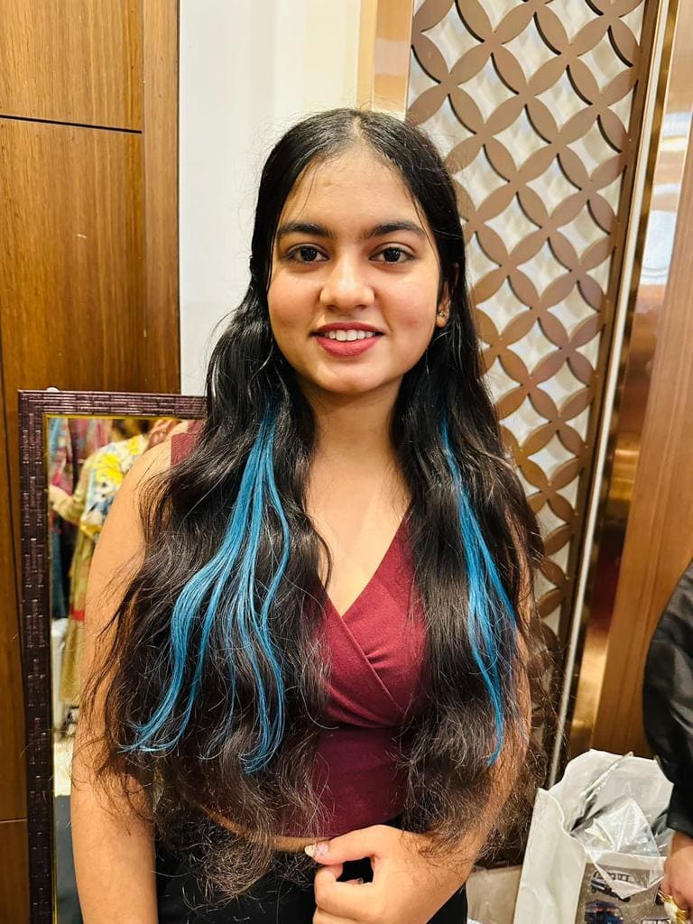Powder Blue Strand-Outs