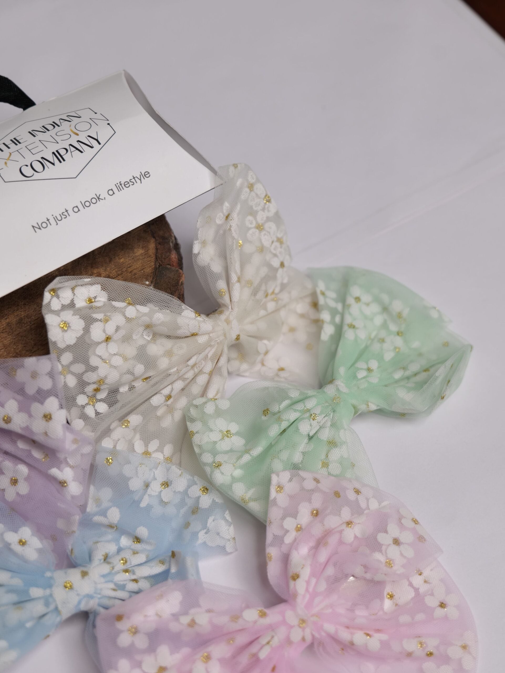 Small Daisy Organza Bows