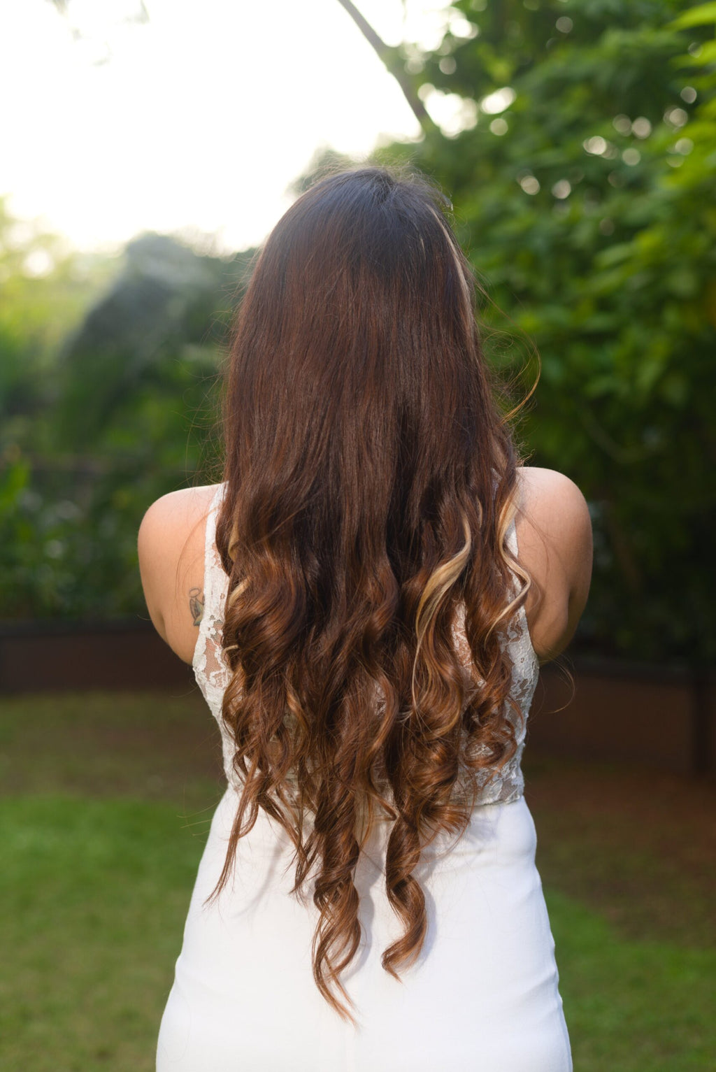 Blonde Strand-Outs